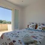 Дом отдыха Provenzalische L'olivier - Mit Terrasse Und Privatem Pool By Riviera Homelife