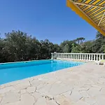 Дом отдыха Provenzalische L'olivier - Mit Terrasse Und Privatem Pool By Riviera Homelife *