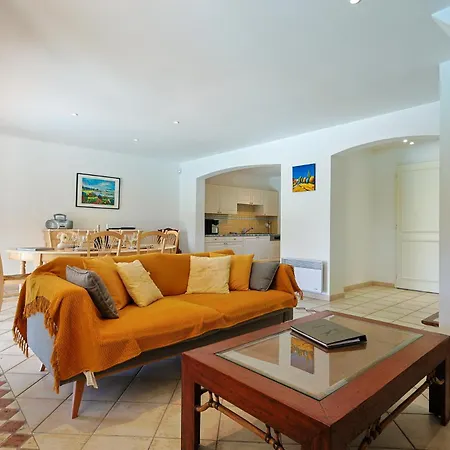 Provenzalische L'olivier - Mit Terrasse Und Privatem Pool By Riviera Homelife Feriehus *